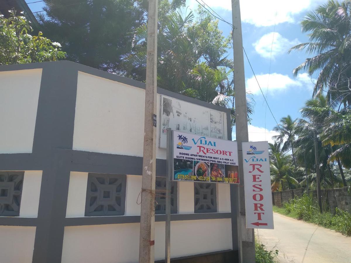 Vijai Resort Negombo Exterior photo